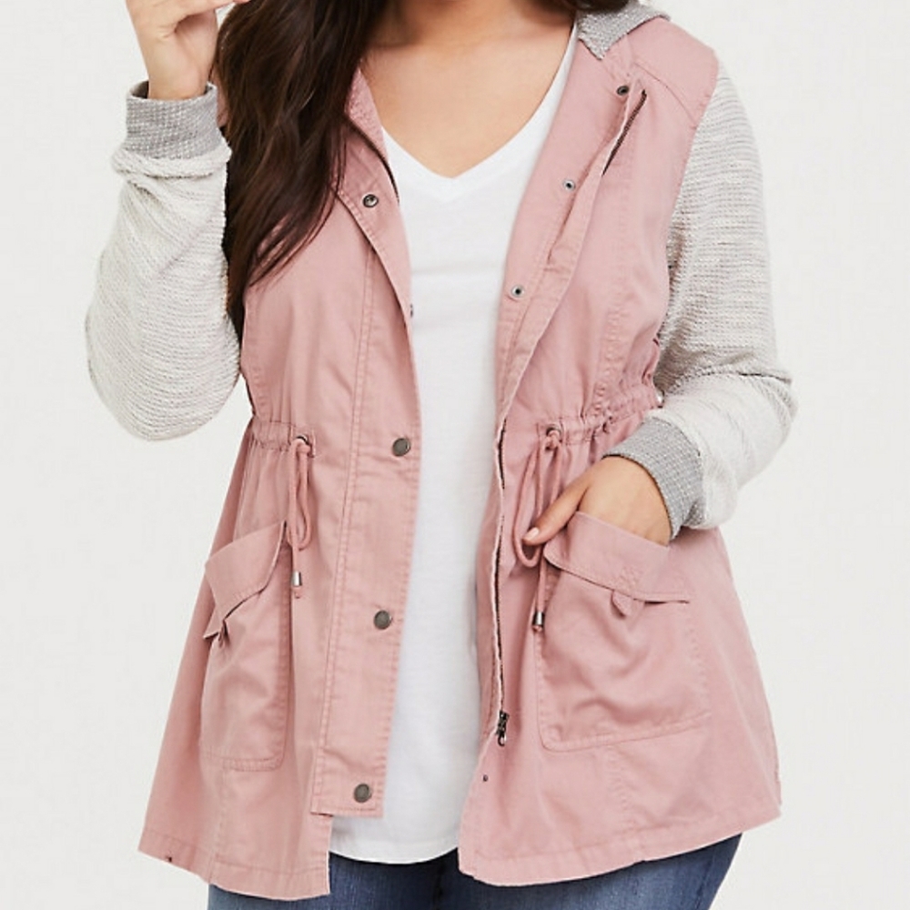 Torrid dusty pink jacket size 4